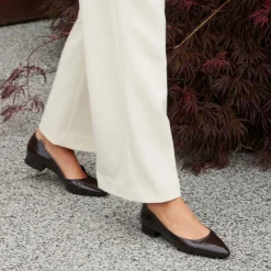 Aquatalia Penina-Women Flats