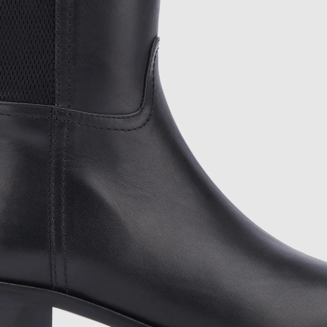 Aquatalia Ricarda-Women Boots